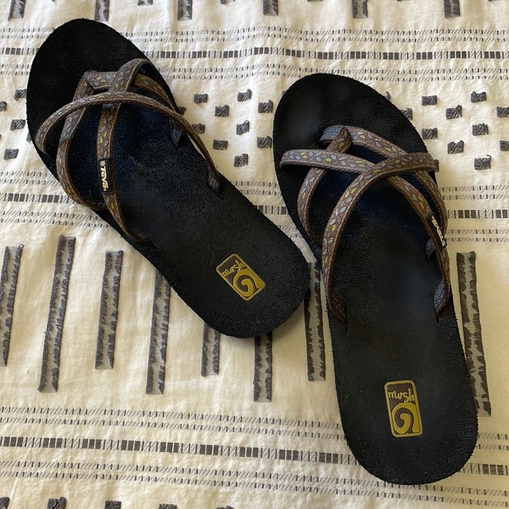 Teva brown sandals flip flops